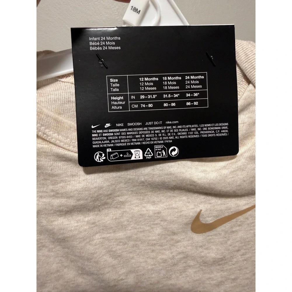 Nike Infant 3-Pack Bodysuits White Tan Oatmeal 18M 66K647-W67